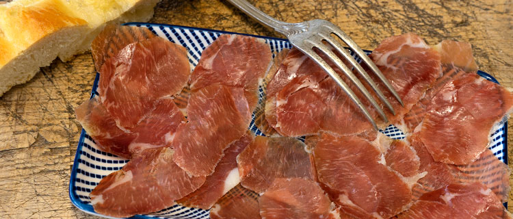 lombo-da-cinta-senese-Renieri-affettato
