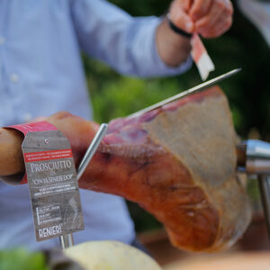 taglio prosciutto di cinta senese renieri